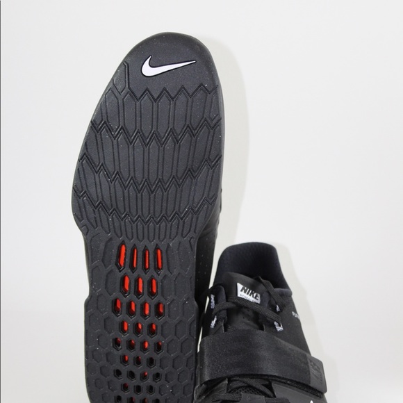 Nike Romaleos 3 Weightlifting Trainer Shoe - Picture 6 of 8